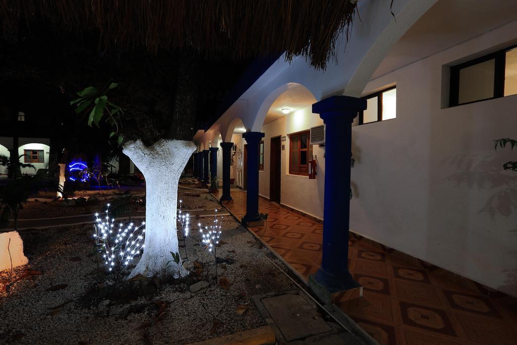Hotel Azul By Encanto Плая-дель-Кармен Экстерьер фото